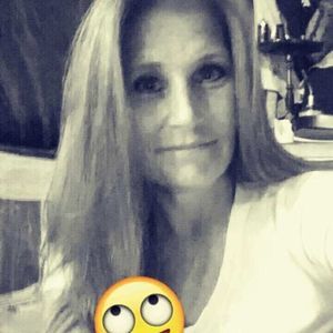 Meet your Posher, Chrystal